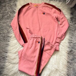 Aviator Nation Classic w/ Velvet
Stripes Crew and sweatpants set size XS